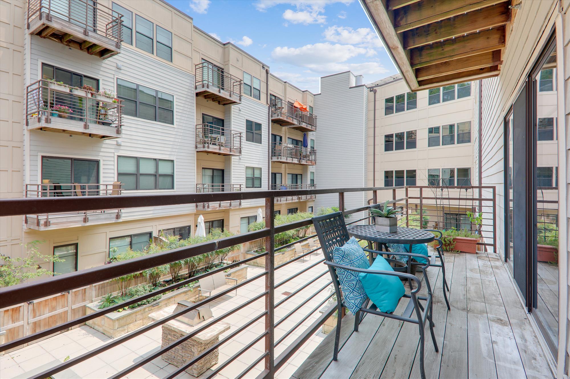 5201 Wisconsin Ave NW, Washington, District Of Columbia 20015, 2 Bedrooms Bedrooms, ,2 BathroomsBathrooms,Condominium,Sold Listings,The Harrison,Wisconsin Ave,2,1071